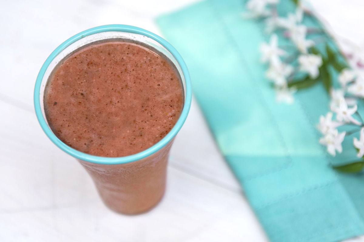Batido de Proteínas de Framboesa com Cobertura de Chocolate smoothie